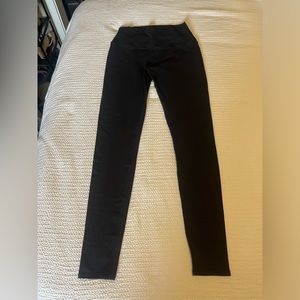 Alo Yoga Airbrush Legging